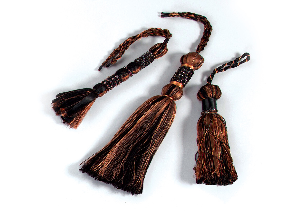 Brown Tassels – Tassels